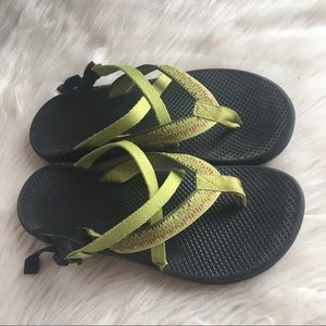 chacos womens 11